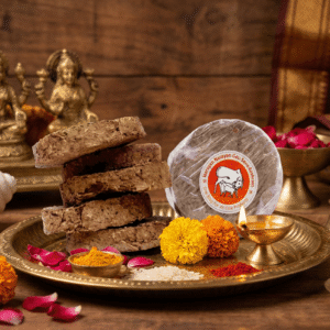 Organic and Pure Cow Dung Cakes For Auspicious Pooja & Lakshmi’s Blessings